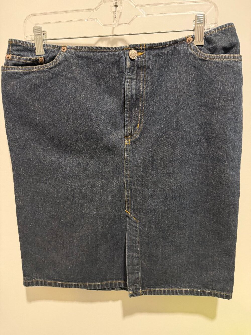 Old Navy Denim Skirt • Size 12 • Great Condition